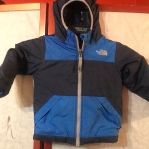 North Face reversible jacket Sz 2T